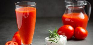 Смачно, як у дитинстві: простий рецепт томатного соку, який перевершить магазинний