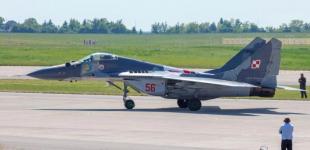 США заблокували передачу винищувачів МіГ-29 Україні на початку війни, - Дуда