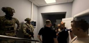 НАБУ має доступ до реєстру судових рішень: ухвала суду про обшуки в Бюро була б зливом, - юристи дали оцінку операції СБУ та ОГП