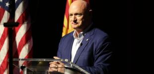 Сенатор, який підтримує Україну, відмовився від Tesla після перепалки з Маском