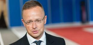 Сійярто бідкається, що на угорську владу чіпляють ярлики 