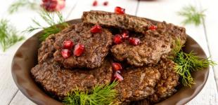 Печінкові котлети з вівсяними пластівцями: незвичайний рецепт