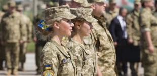 Рекрутинг в ЗСУ: в Міноборони вразили кількістю жінок, які хочуть служити за контрактом