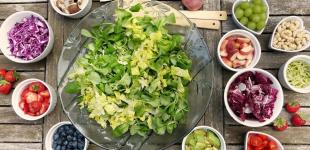 Що їсти в спеку: поради лікарки