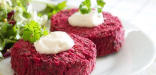 Бурякові котлети: рецепт корисної страви