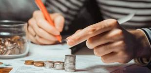 Гривневі депозити перетікають у валютні: скільки зараз заробляють на вкладах у малих банках