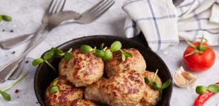 Чому котлети розвалюються і як цьому запобігти