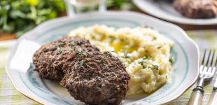 Котлети з яловичого фаршу: класичний рецепт