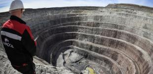 Санкції змусять Росію купувати алмази у самої себе