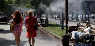 У понеділок Україну прогріє до +37°