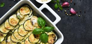 Як приготувати запіканку з кабачків і шпинату: рецептом ділиться фудблогерка