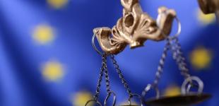 ЄС передав Україні перший транш прибутків від заморожених росактивів