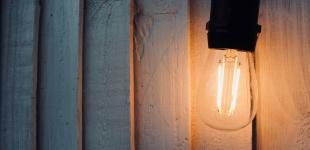 У Києві запровадили найжорсткіші відключення світла: експерт пояснив причину