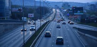 Автомобільний ринок обвалюється, але ці моделі обожнюють українці – дослідження
