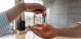 Щоб орендувати квартиру, не вистачить усієї зарплати: ціни на житло в Ужгороді злетіли до небес