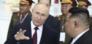 Держдеп США отримав інформацію, що Росія місяцями отримує від КНДР контейнери з боєприпасами