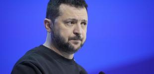 Зеленський оприлюднив декларації: скільки заробила родина президента за два роки