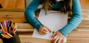 Стрес і адаптація: як допомогти школярам, які повернулися до офлайн-навчання після тривалої перерви, спричиненої війною