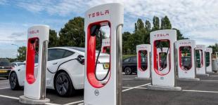 Tesla втрачає Британію: продажі впали на 60% за рік