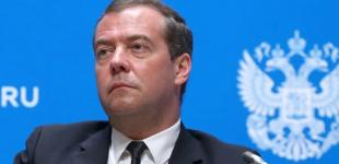 Медведєв пропонує українцям вигнати 