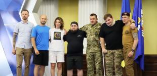 Виставка картин ветеранів ЗСУ відкрилася в Києві 