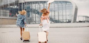 Головна помилка туристів: це не можна робити з валізами, інакше вони точно загубляться в аеропорту