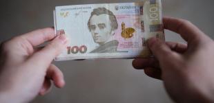Що буде із зарплатами українців у 2024 році: прогноз експертів