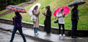 Рвучкий вітер і дощі накриють Україну: якою буде погода 30 вересня
