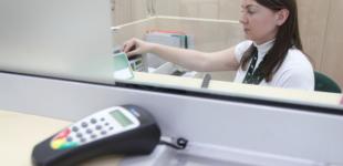 Нові ліміти на переказ грошей, повторна ВЛК і техогляд авто: що зміниться з 1 червня