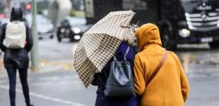 Киян попередили про сильні пориви вітру та дали поради