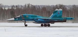 Ховає від ATACMS. Росія перекинула літаки Су на аеродром 