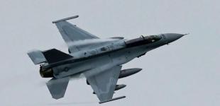 F-16 уже в дорозі, але деталі засекречені: що відомо про постачання 2025 року
