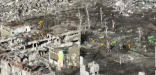 Лише мертві руїни без людей: у Мережі з'явилося нове відео, який вигляд зараз має Бахмут