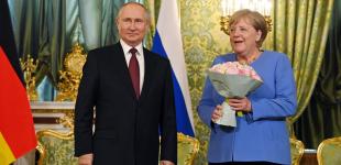 Меркель назвала умову для закінчення війни в Україні