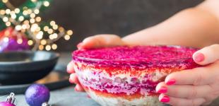 Цієї помилки припускаються 8 з 10 людей на кухні: як не можна готувати салат 