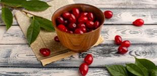 Названо ягоду, яка подовжує життя й лікує купу хвороб