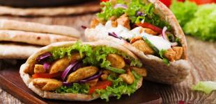 Бездріжджова булочка: рецепт пухкої випічки з улюбленою начинкою