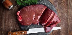 Не вода і не молоко: в чому вимочувати печінку для м’якості — запам’ятайте раз і назавжди