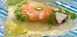 Заливне з хребта червоної риби: як приготувати
