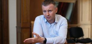 Хто та чому має платити військовий збір після підвищення податків: відповідь Мінфіну