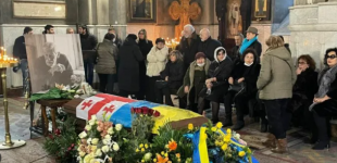 З Вахтангом Кікабідзе попрощалися у Грузії: труну з актором прикрасили українським прапором