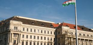 Угорці жертвують мільйони для українців, щоб відмитись від сорому за свій уряд – волонтери