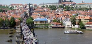 Наскільки задоволені життям українські біженці у Німеччині, Польщі та Чехії, - опитування