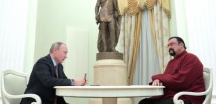 ЄС може ввести санкції проти Стівена Сігала, який був на 