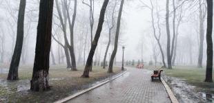 Туман і потепління, а місцями - сніг: якою буде погода в Україні сьогодні