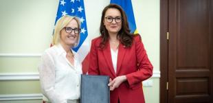 Угода про надра. Україна і США підписали ключові документи