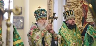 Филарет пригласил Епифания на богослужение, 