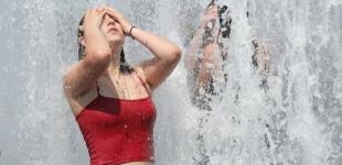 От +39 до резкого похолодания: погода не даст украинцам спуску