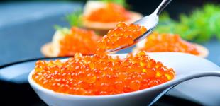 «Ранок з Україною» собрал экспертные советы, как выбрать настоящую и качественную красную икру 