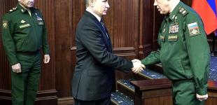 «До суда они не доживут. Они уничтожат друг друга, как скорпионы в банке»